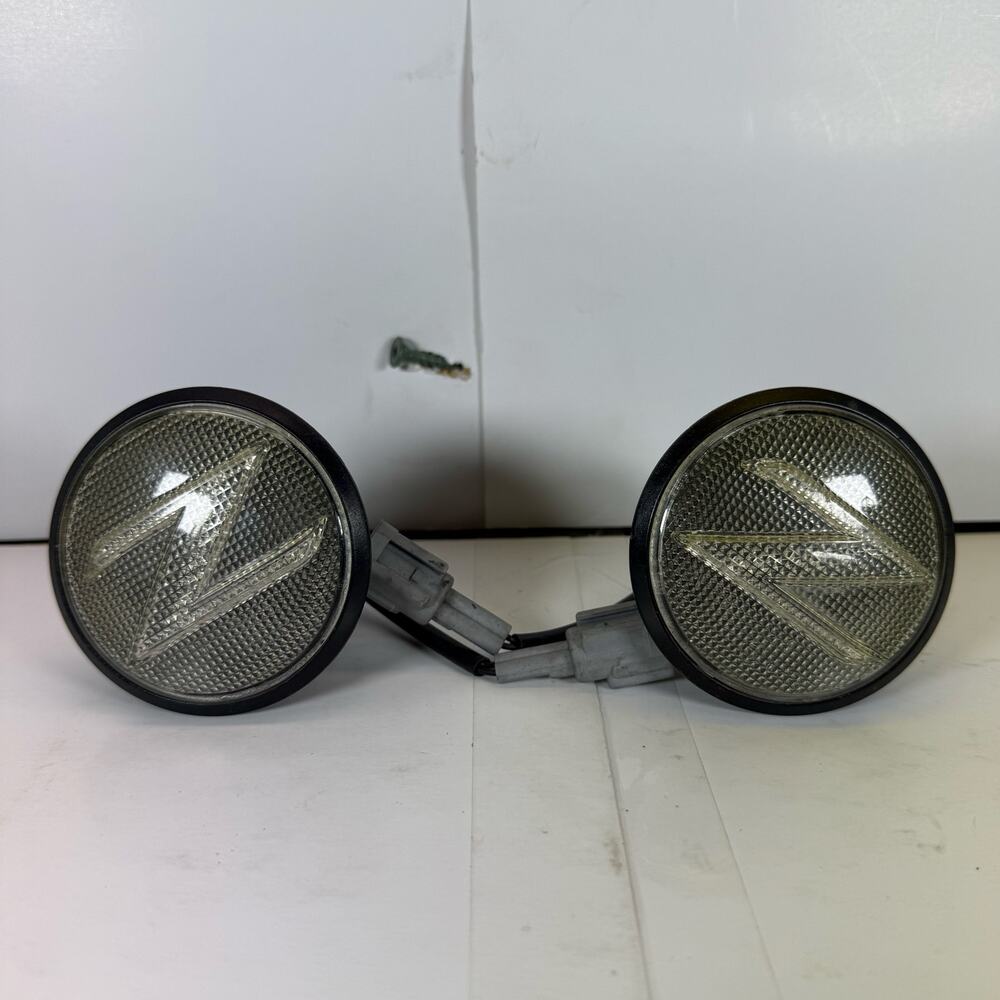 Nissan 370z Left & Right Fender Light Lamp 2009-2018 (OEM)
